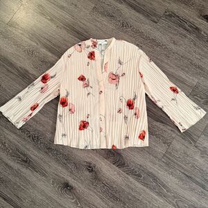 Vince Tossed Poppy 3/4-Sleeve Pleated Blouse
